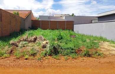 Imagem: O terreno possui 275m² de Área e está localizado em Jardim