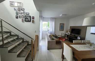 Imagem: A casa em condomínio possui 4 Dormitórios, 4 Banheiros, 2