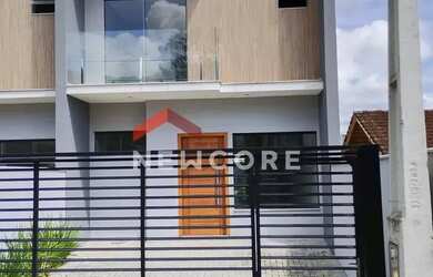 Imagem: A casa à venda possui 3 Dormitórios, 3 Banheiros, 2 Vagas