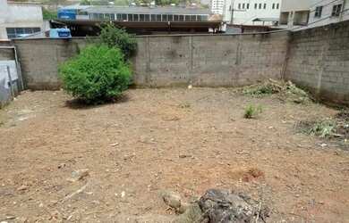 Imagem: O terreno possui 220m² de Área e está localizado em Santo