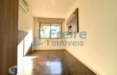 Imagem 8: Apartamento no bairro Menino Deus, 2 dorm. e 1 garagem