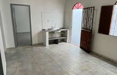 Imagem 3: VENDO IMÓVEL NO PARQUE DAS LARANJEIRAS