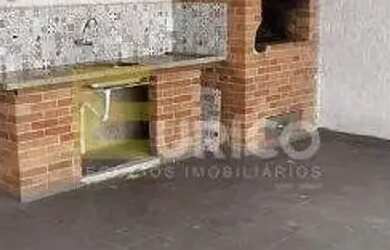 Imagem: A casa possui 3 Dormitórios, 3 Banheiros, 2 Vagas na garagem