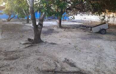 Imagem: A casa possui 3 Dormitórios, 4 Banheiros, 5 Vagas na garagem