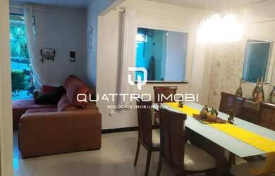 Imagem: A casa possui 2 Dormitórios, 2 Banheiros, 2 Vagas na garagem