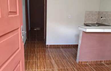 Imagem: A casa possui 1 Dormitório, 1 Banheiro, 29m² de Área e está