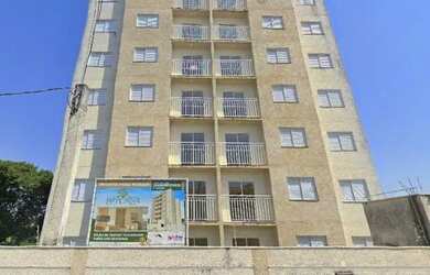 Imagem: O apartamento possui 2 Dormitórios, 1 Banheiro, 1 Vaga na garagem