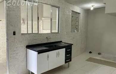 Imagem: A casa possui 2 Dormitórios, 2 Banheiros, 1 Vaga na garagem