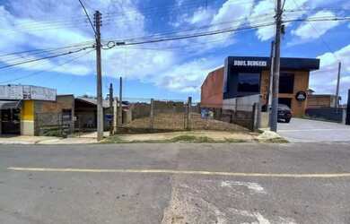 Imagem: O terreno possui 300m² de Área e está localizado em São