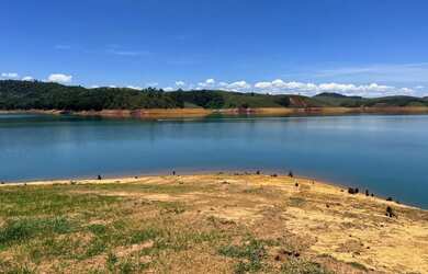 Imagem: O terreno possui 5.000m² de Área e está localizado em Centro