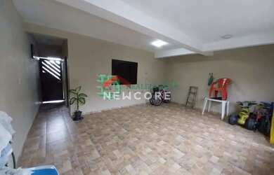 Imagem: A casa possui 4 Dormitórios, 4 Banheiros, 2 Vagas na garagem