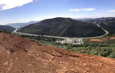 Imagem: O terreno à venda possui 1500m² de Área e Imóvel novo e