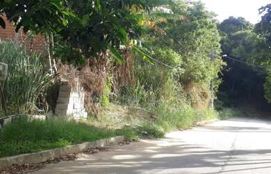 Imagem: O terreno possui 617m² de Área e está localizado em Porto