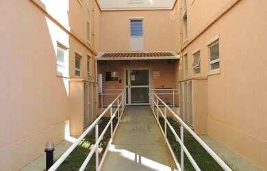 Imagem: O apartamento possui 3 Dormitórios, 1 Banheiro, 70m² de Área