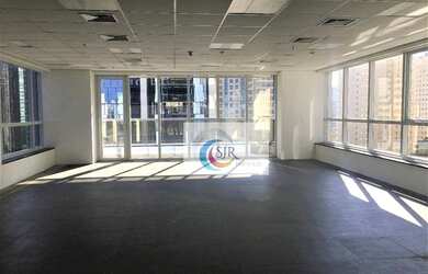 Imagem: O depósito possui 5 Vagas na garagem, 418m² de Área, Imóvel