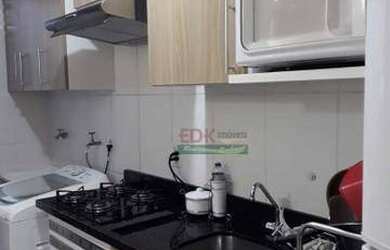 Imagem: O apartamento possui 2 Dormitórios, 1 Banheiro, 1 Vaga na garagem