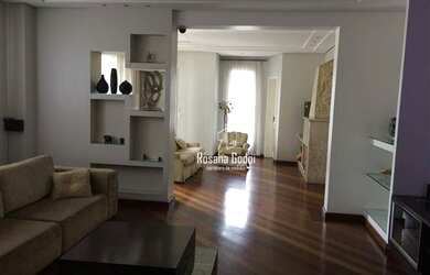 Imagem: O apartamento possui 3 Dormitórios, 5 Banheiros, 3 Vagas na