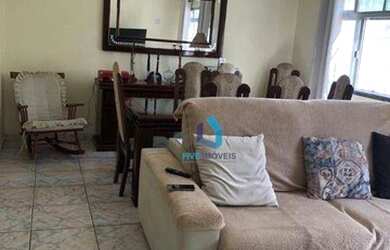 Imagem: A casa possui 4 Dormitórios, 3 Banheiros, 2 Vagas na garagem