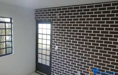 Imagem: O apartamento possui 2 Dormitórios, 1 Banheiro, 2 Vagas na