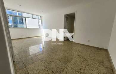 Imagem 2: poucos metros da praia e lagoa