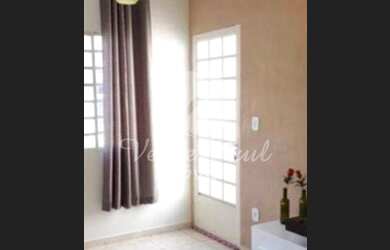 Imagem: A casa em condomínio possui 2 Dormitórios, 1 Banheiro, 2 Vagas