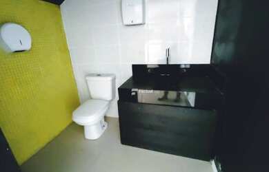 Imagem 8: Casa com 4 suites - venda por R$ 1.810.000 ou aluguel por R$ 10.000/mês...
