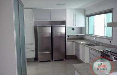 Imagem: O apartamento na cobertura à venda possui 3 Dormitórios, 4