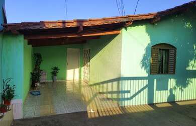 Imagem 1: Casas Setor Rio Formoso. 360m² de Área, 2 Vagas na garageme5 Dormitórios