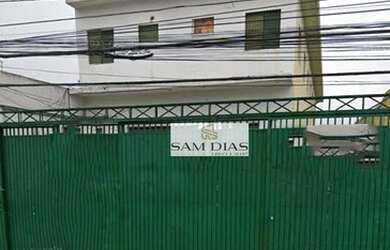 Imagem: O depósito possui 644m² de Área e está localizado em Jardim