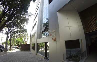 Imagem: O depósito possui 1 Vaga na garagem, 9m² de Área e está