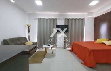 Imagem: O studio possui 1 Dormitório, 1 Banheiro, 1 Vaga na garagem