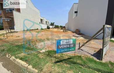 Imagem: O terreno possui 562m² de Área e está localizado em Jardim