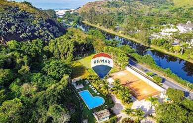 Imagem: A casa em condomínio possui 3 Dormitórios, 3 Banheiros, 2