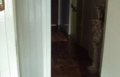 Imagem 8: Casa de alvenaria. Churrasqueira, 610m² de Área, 2 Vagas na garageme3...