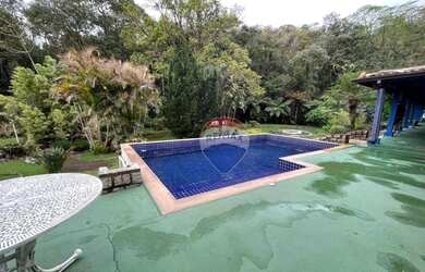 Imagem: A chácara possui 300m² de Área e está localizado em Jardim