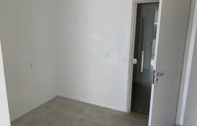 Imagem: O depósito possui 1 Vaga na garagem, 23m² de Área e está