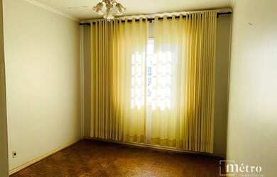 Imagem: O depósito possui 1 Vaga na garagem, 235m² de Área e está