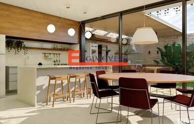 Imagem: A casa em condomínio possui 5 Dormitórios, 5 Banheiros, 3