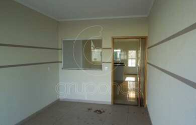 Imagem: A casa em condomínio possui 3 Dormitórios, 2 Banheiros, 2