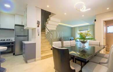 Imagem: A casa em condomínio possui 3 Dormitórios, 3 Banheiros, 2