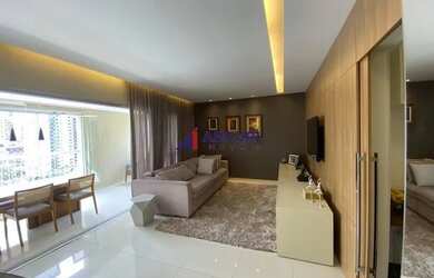 Imagem: O apartamento possui 4 Dormitórios, 5 Banheiros, 3 Vagas na