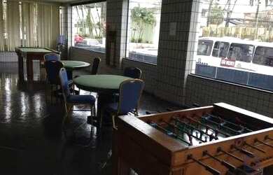 Imagem 6: Flat porteira fechada armários novos piscina em São Vicente