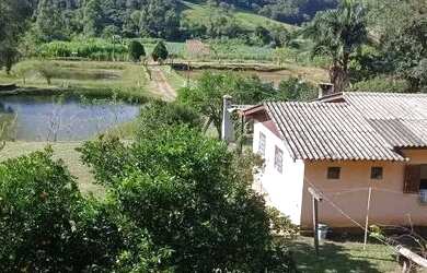 Imagem: A chácara possui 70.000m² de Área e está localizado em