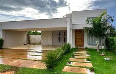 Imagem: A casa em condomínio possui 3 Dormitórios, 5 Banheiros, 3