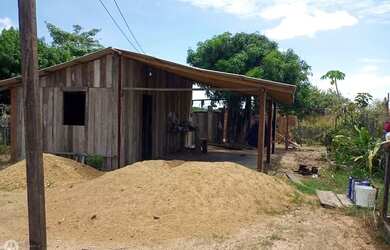 Imagem: A casa possui 1 Dormitório, 1 Banheiro, 12m² de Área e está