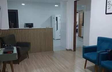 Imagem: A casa possui 3 Dormitórios, 2 Banheiros, 2 Vagas na garagem