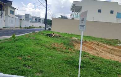 Imagem: O terreno possui 600m² de Área e está localizado em Ponta