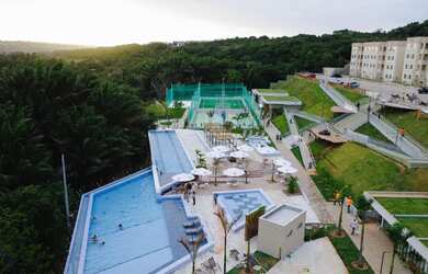 Imagem: O apartamento possui 2 Dormitórios, 1 Banheiro, 1 Vaga na garagem