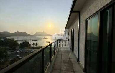 Imagem: O apartamento na cobertura possui 4 Dormitórios, 1 Banheiro