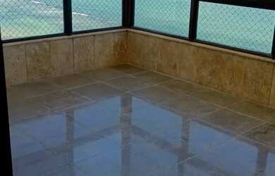 Imagem: O apartamento possui 4 Dormitórios, 5 Banheiros, 2 Vagas na